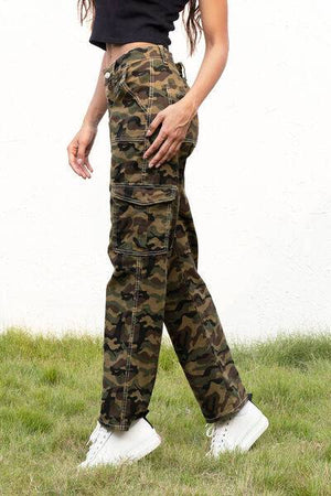 SoHo Serenade Camo Cargo Cargo Pants Trendsi   